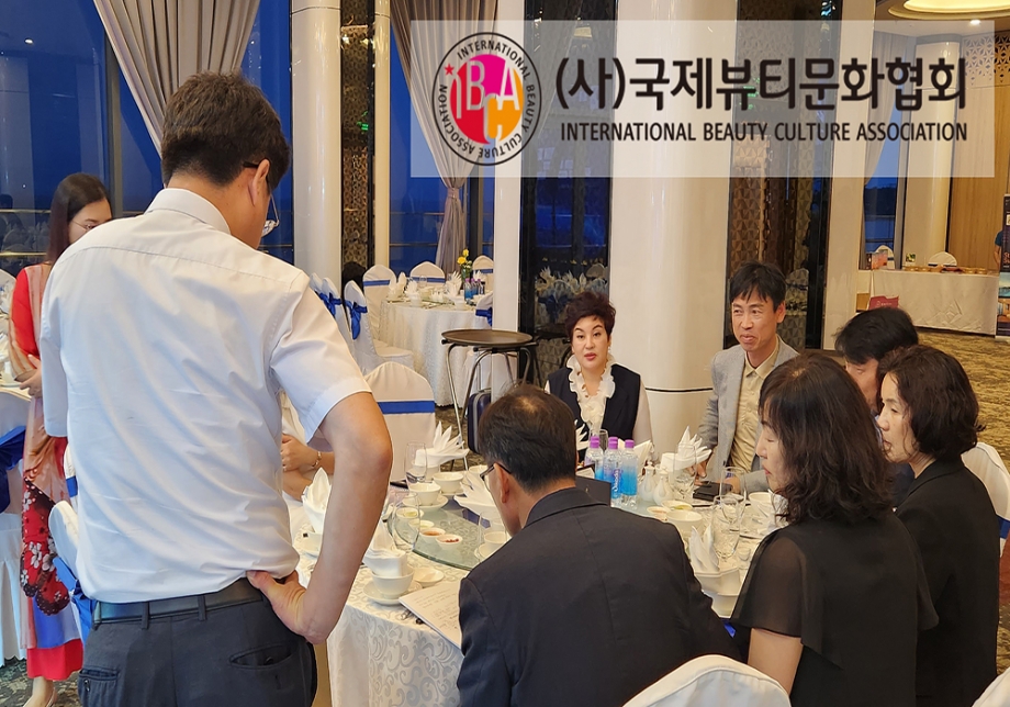 http://www.ibcacorp.com/bs/userimg/fileu/1696428359_나쨩국제뷰티문화협회협약식.jpg